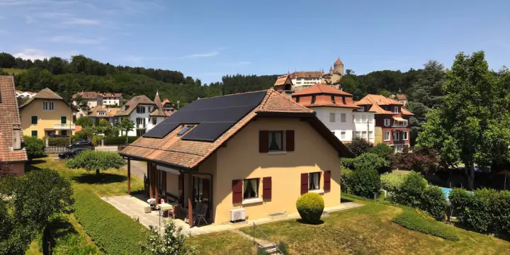 Villa individuelle de 6.5 pièces avec grand jardin de 1'618 m2