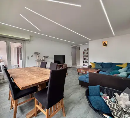 Appartement de 4.5 pces à proximité du centre-ville et garage-box