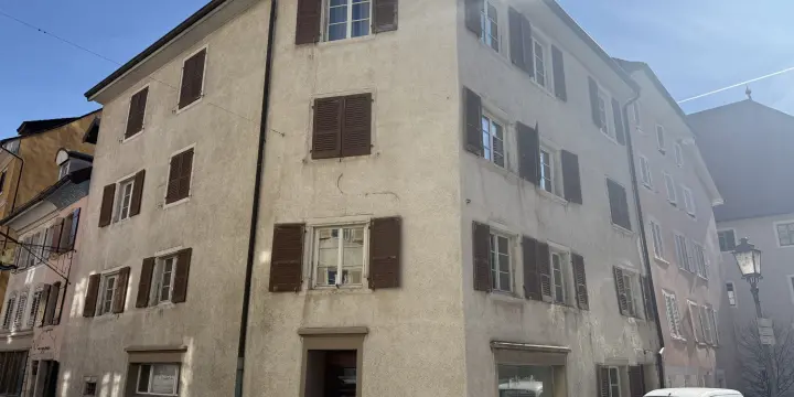 Immeuble de rendement mixte de 5 unités à vendre à Porrentruy