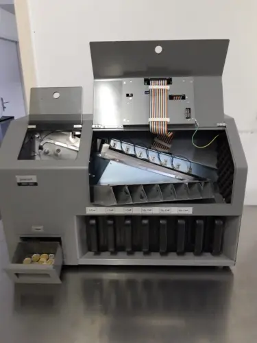 Machine à compter les pièces à Carouge