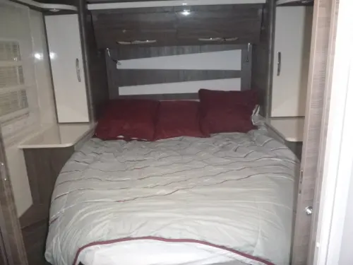 Superbe camping car Fiat Ducato Mc Louis Karat 150 ch à Neuchatel