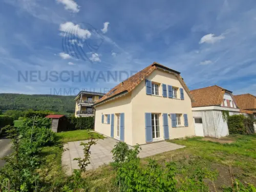 Maison familiale composée de 6.5 pièces - 136 m2 à Courroux