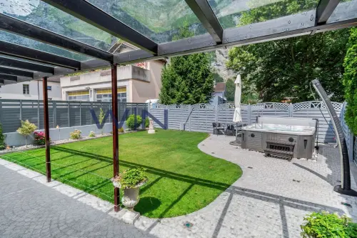 Träume werden wahr - Familien-Zentrums-Villa à Glarus