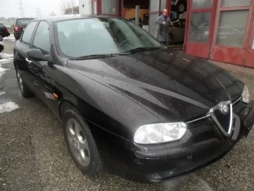 Alfa Romeo 156 2.0 TS 16V S à Le Mont-sur-Lausanne