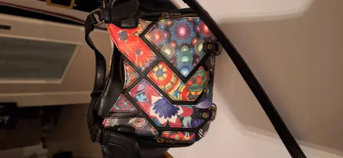 Sac desigual à Le Locle