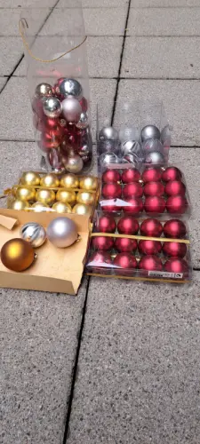 Décoration, boules de Noël, guirlande lumineuse