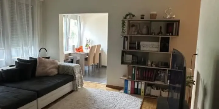 3 pièces situé au 1er étage dans un environnement calme et familial