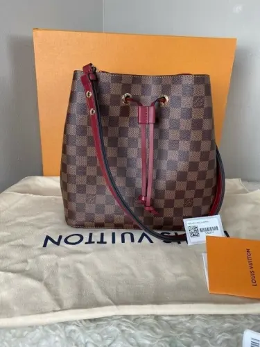 louis vuitton Noe à La Chaux-de-Fonds