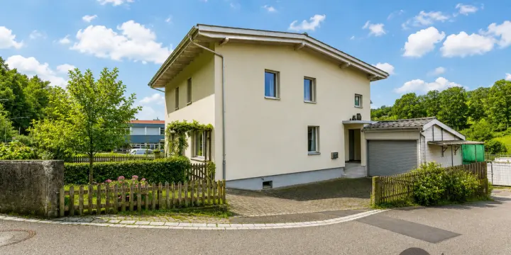 Historie trifft Moderne: Stilvolles EFH mit viel Potential in Zofingen