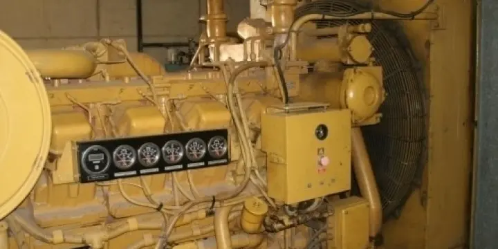 Groupe électrogène caterpillar 800 KVA