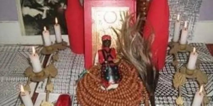 Maitre Yekini pour vos problèmes 
