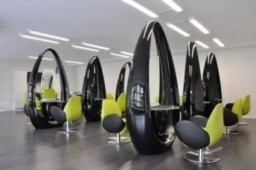 Pour Coiffeuse à louer à Granges-Paccot