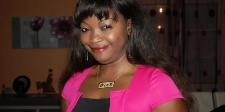 belle femme afr  a la rchche de son prin