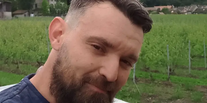 Cherche femme mûre pour une nuit torride