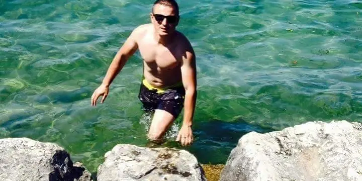 Coucou je suis chaud pour toi