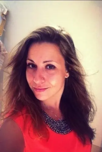 JF recherche poste administratif à sierre