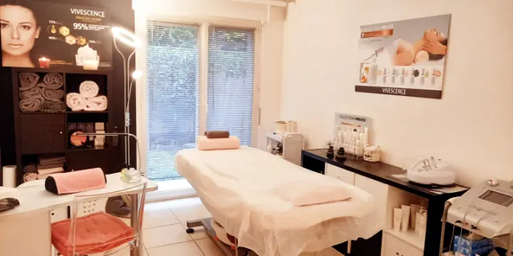Location d'une pièce de 18m2 dans un cabinet à Gland