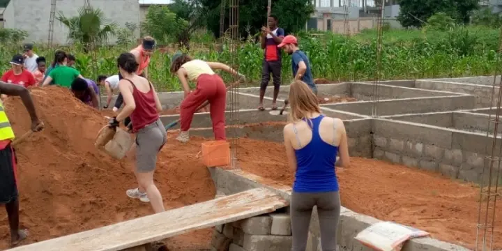 Stages et chantiers internationaux 2020-2021 en Afrique.