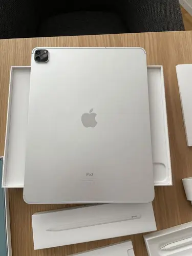 iPad Pro 2020 256 Go Cellulaire à geneve