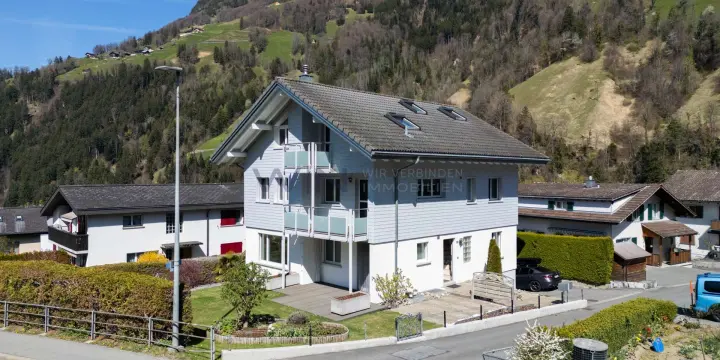 Zwei exklusive Einheiten unter einem Dach - Gewinn mit Potential