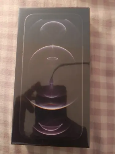 iPhone 12 pro max 256gb à Neuchâtel