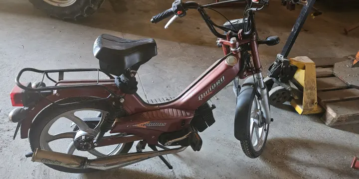 Vélomoteur Thomos Quadro