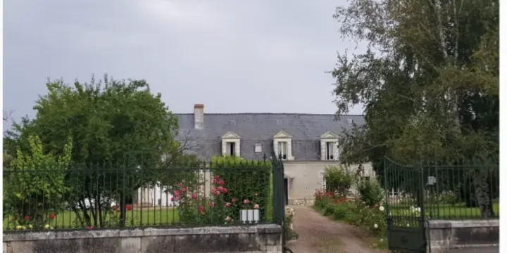 A VENDRE: Demeure de caractère - Fort potentiel - Travaux