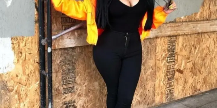 Gorge profonde baveuse en privé