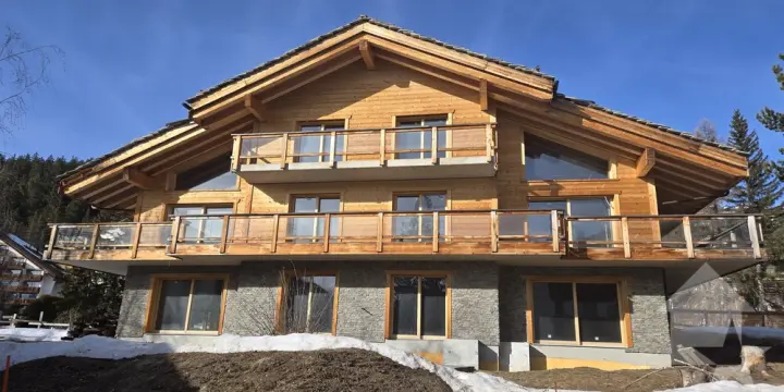 Magnifique 4,5 pces de standing au centre de Crans