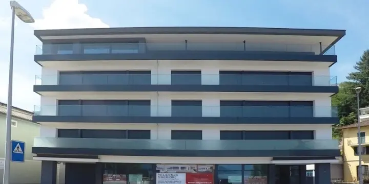 Locale commerciale - Residenza Maggiore Brissago