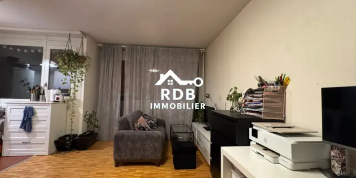 Appartement de 2 pièces au 4ème étage situé à Genève 1203