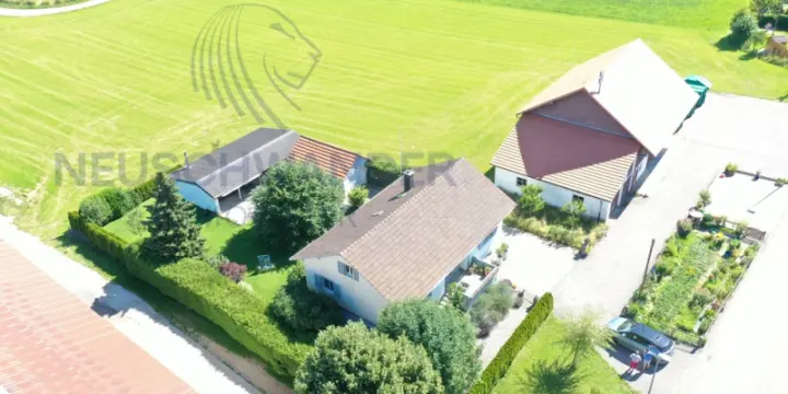 Charmante maison de 5.5 pièces sur une parcelle de 963 m²