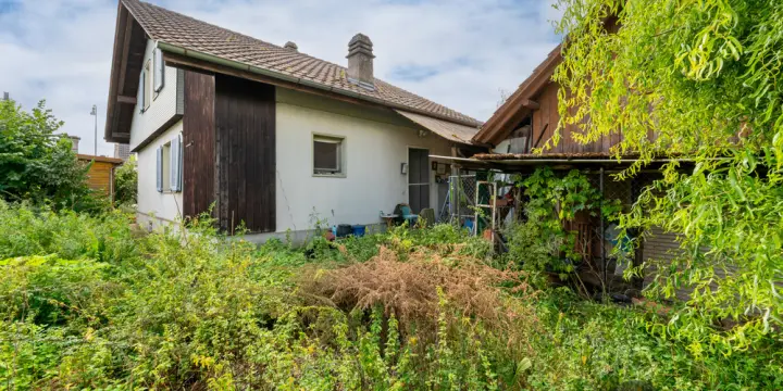 Ein Stück Bahngeschichte - Renovationsobjekt mit Charakter