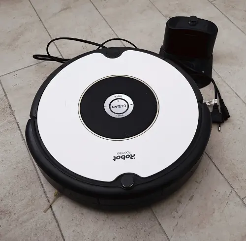 Aspirateur iRobot Roomba 605 à Carrouge VD