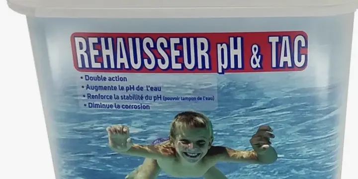 A cédé 3 bidons de 5 kg. PH- et 2 bidons de 5 Kg. PH+