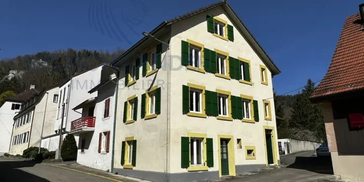 Emplacement d'exception : entre vie de village et nature environnante