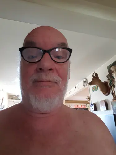 homme cherche homme à cousset