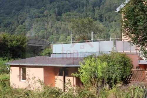 Appartement dans petit immeuble fraichement rénové à Evionnaz