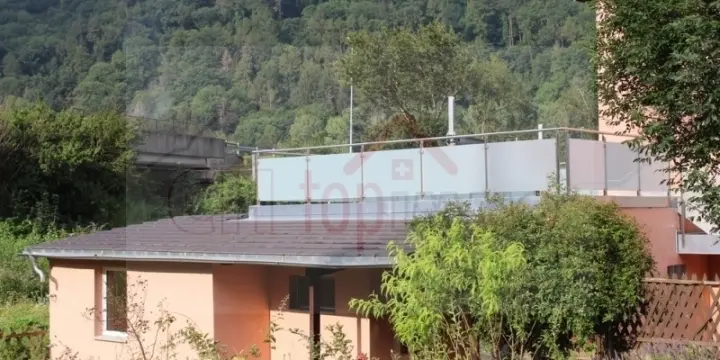 Appartement dans petit immeuble fraichement rénové