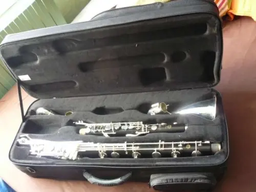 basse SELMER (en si bemol) descendant à l'ut grave à LYON