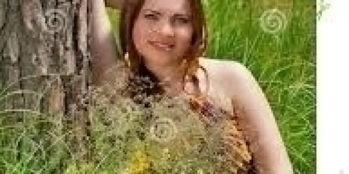 jeune femme célibataire