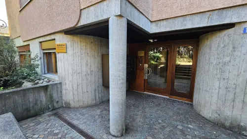 À vendre à Delémont local commercial au rez-inférieur