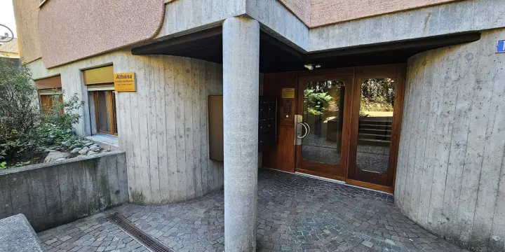 À vendre à Delémont local commercial au rez-inférieur