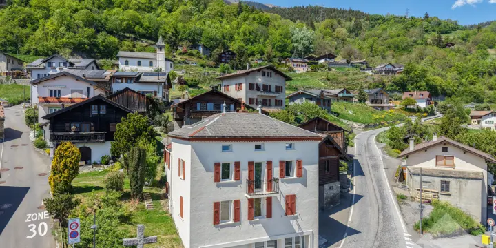 Immeuble entièrement rénové en 2026 avec rendement locatif de 4,3%