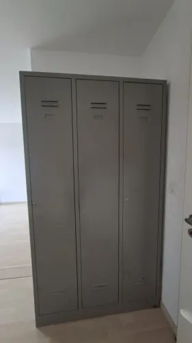 Armoire militaire à Evilard
