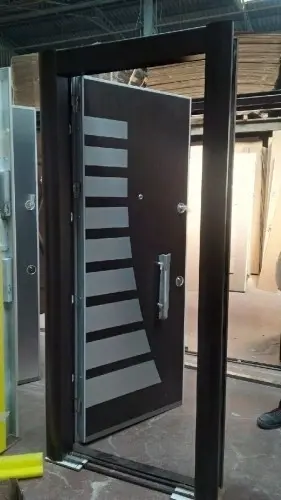 Porte d'entree Blindée/ Anti-effraction à meysse