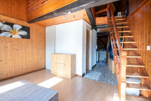 Petit immeuble de rendement 5% net à Collombey