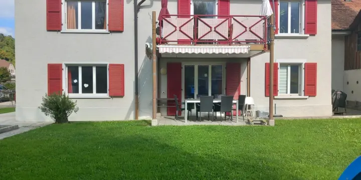 Duplex de 5,5 pièces rez-de-chaussée avec terrasse