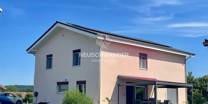 À Bonfol maison familiale de 6.5 pièces à vendre