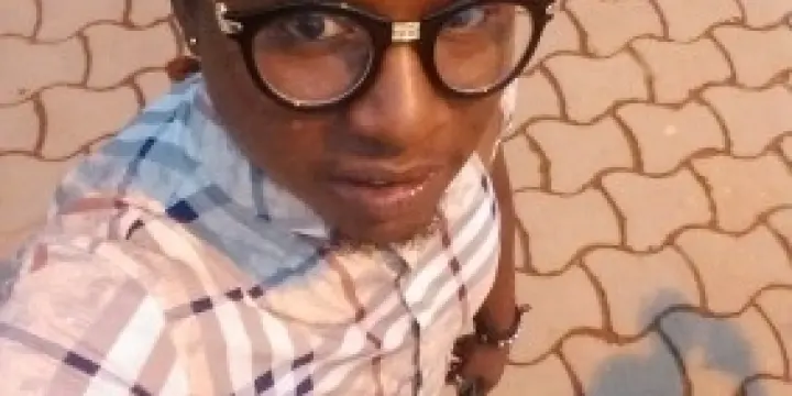 Homme black de 25 ans recherche rncontre